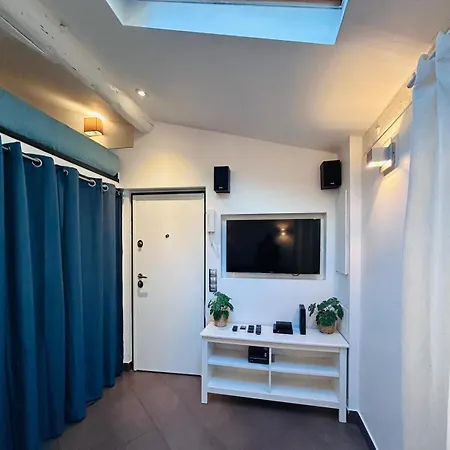 Midnight Blue - Heart Of - Breakfast - Ac -wi-fi Apartmán